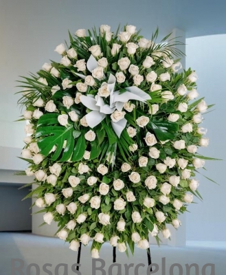 Corona para funeral rosas blancas especial Barcelona